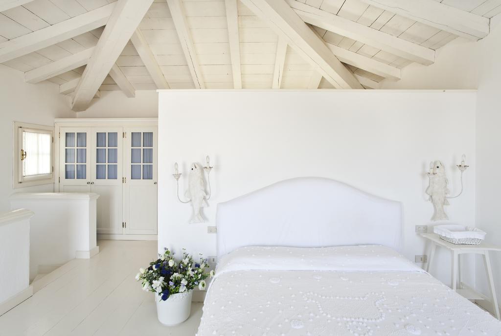 Villa Dei Tramonti Porto Rotondo Pokój zdjęcie