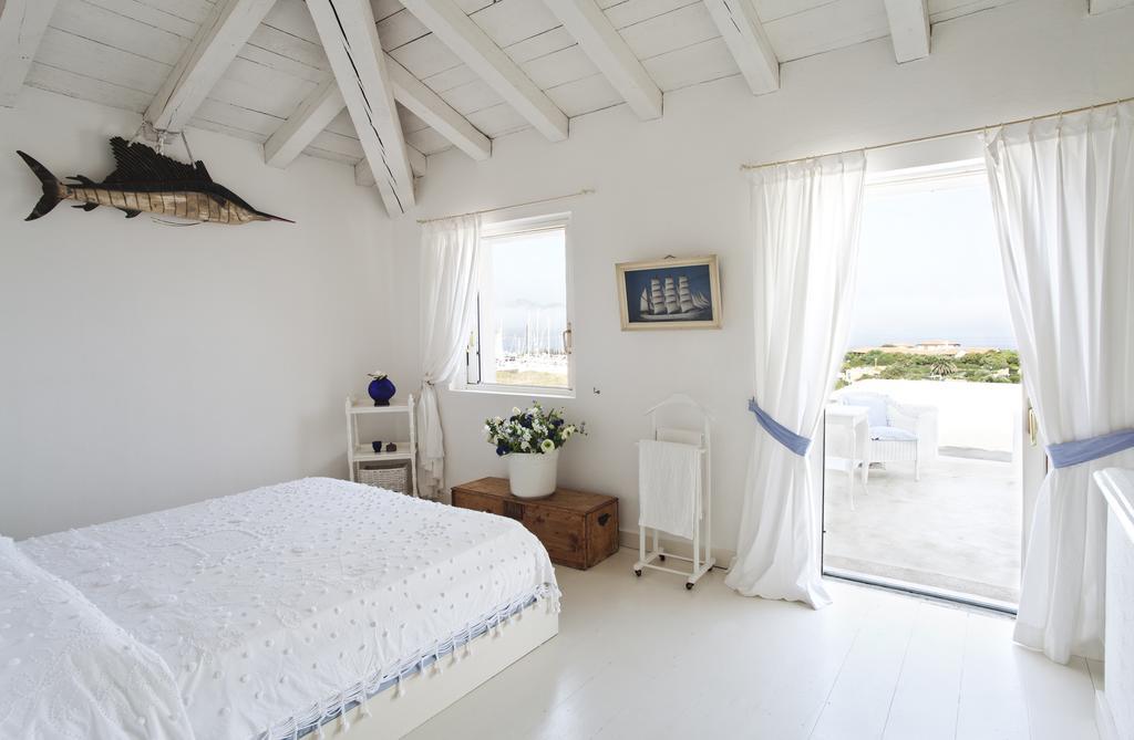 Villa Dei Tramonti Porto Rotondo Pokój zdjęcie